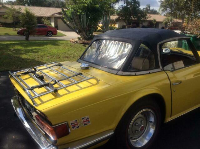 Triumph TR-6 1973 image number 24