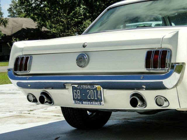 Ford Mustang 1966 image number 42