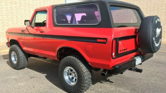 Ford Bronco 1978 image number 1