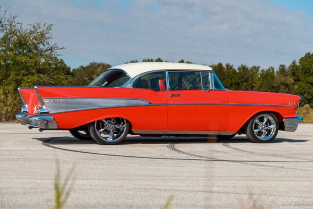 Chevrolet Bel Air/150/210 1957 image number 32