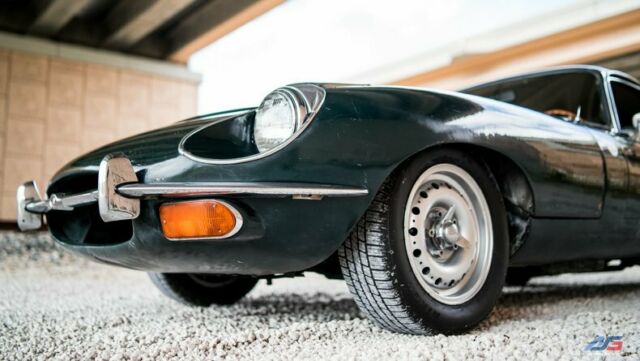 Jaguar E-Type 1970 image number 15