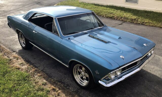 Chevrolet Chevelle 1966 image number 0