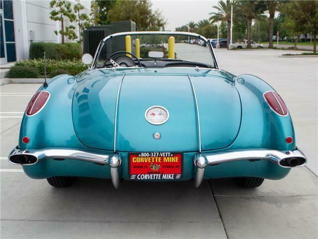 Chevrolet Corvette 1958 image number 33