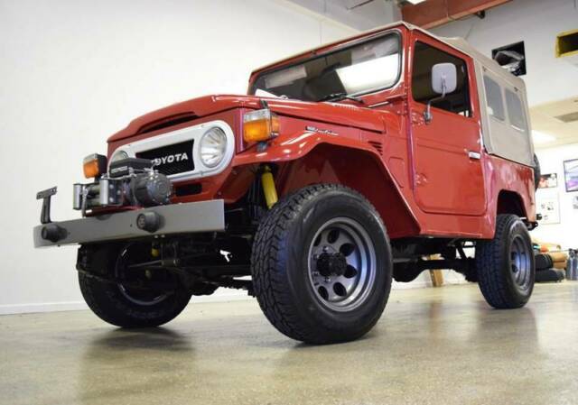 Toyota Land Cruiser 1978 image number 11