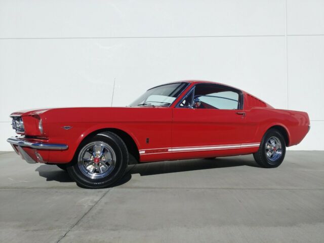 Ford Mustang 1965 image number 1