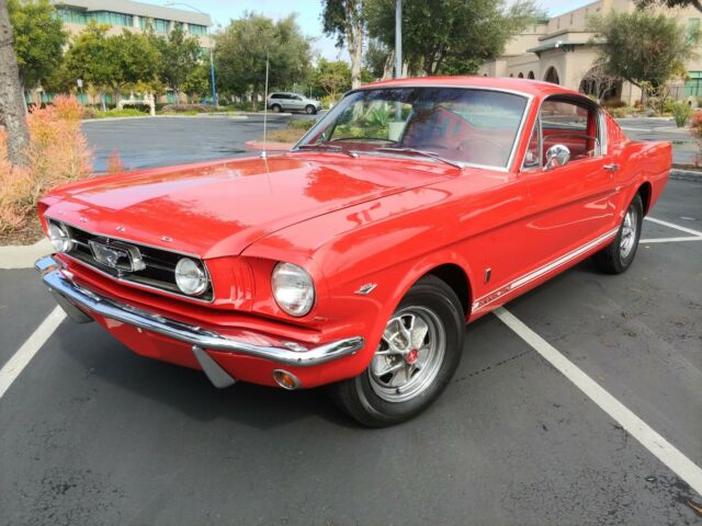 Ford Mustang 1965 image number 14