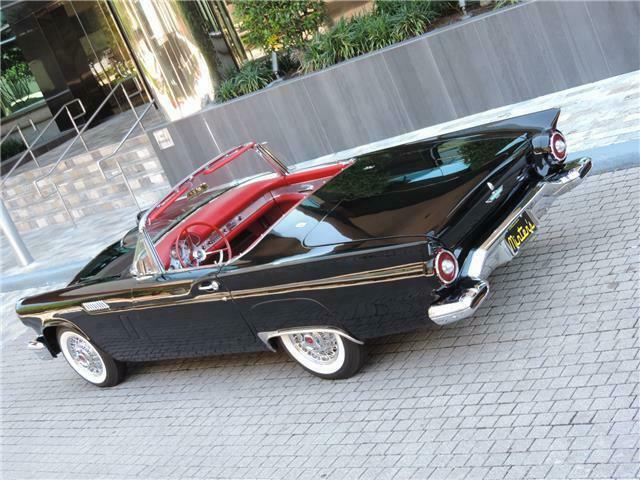 Ford Thunderbird 1957 image number 1