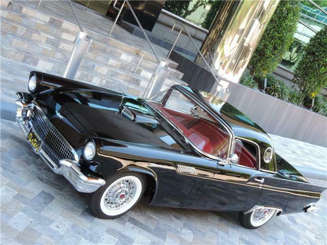 Ford Thunderbird 1957 image number 29