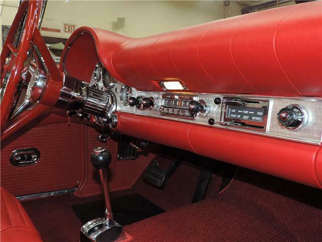 Ford Thunderbird 1957 image number 4