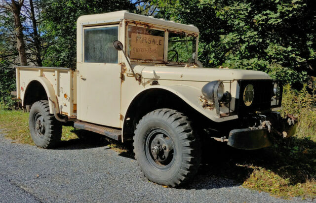 Dodge Power Wagon 1952 image number 1