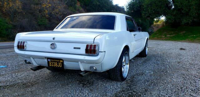 Ford Mustang 1966 image number 5