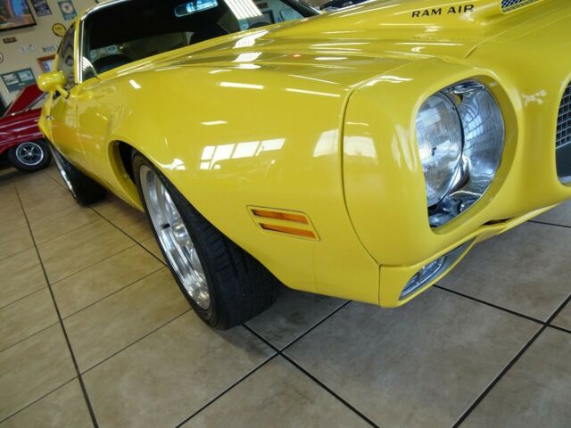 Pontiac Firebird 1970 image number 32