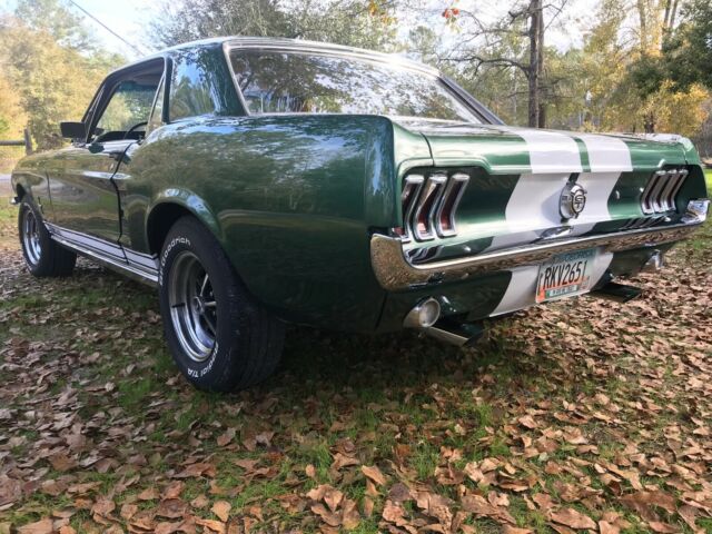 Ford Mustang 1967 image number 21