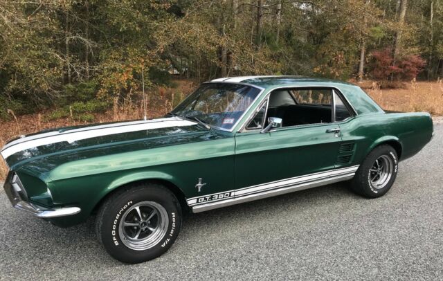 Ford Mustang 1967 image number 29