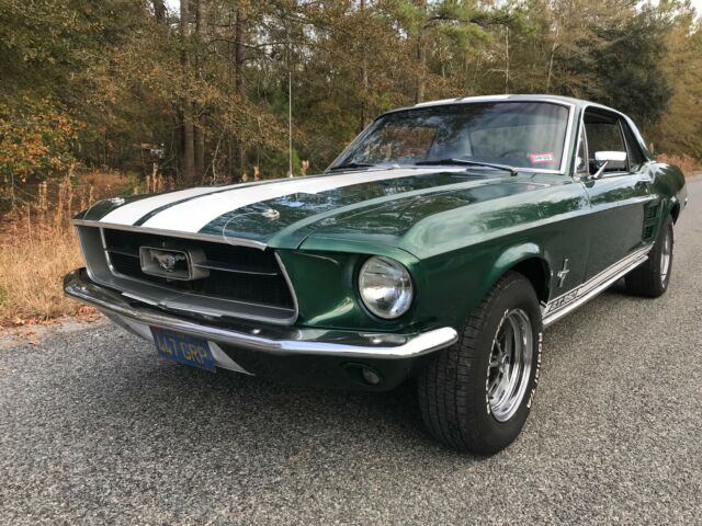 Ford Mustang 1967 image number 30