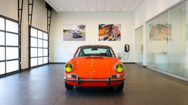 Porsche 911 1969 image number 1