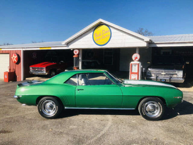 Chevrolet Camaro 1969 image number 30