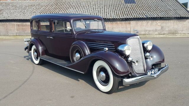 Buick 90L Sedan Limousine 1933 image number 0