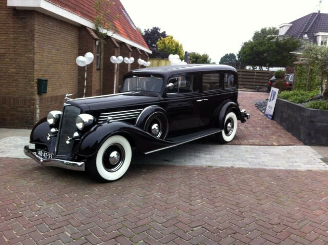 Buick 90L Sedan Limousine 1933 image number 12