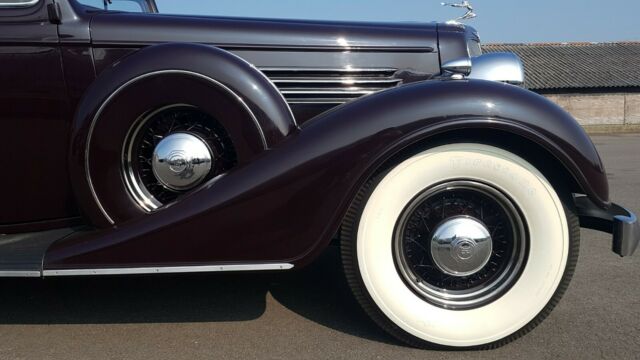 Buick 90L Sedan Limousine 1933 image number 15