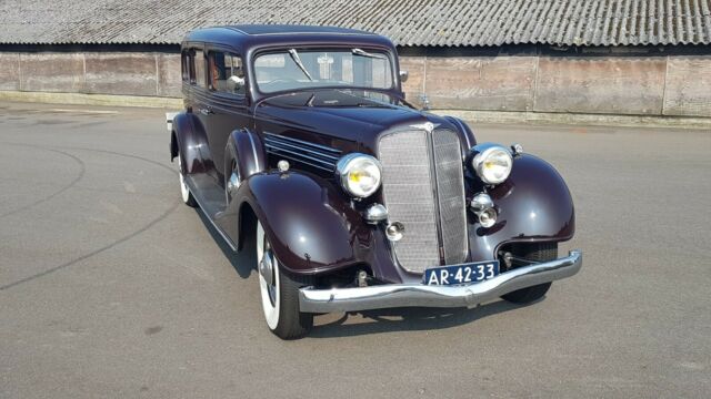 Buick 90L Sedan Limousine 1933 image number 25