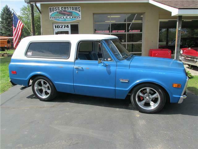 GMC Jimmy 1972 image number 23