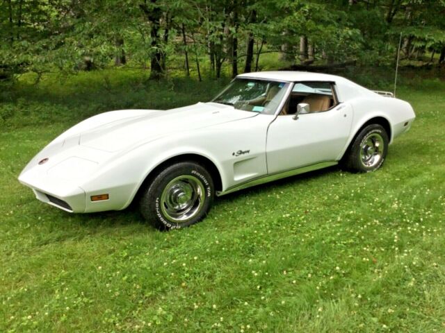 Chevrolet Corvette 1974 image number 23