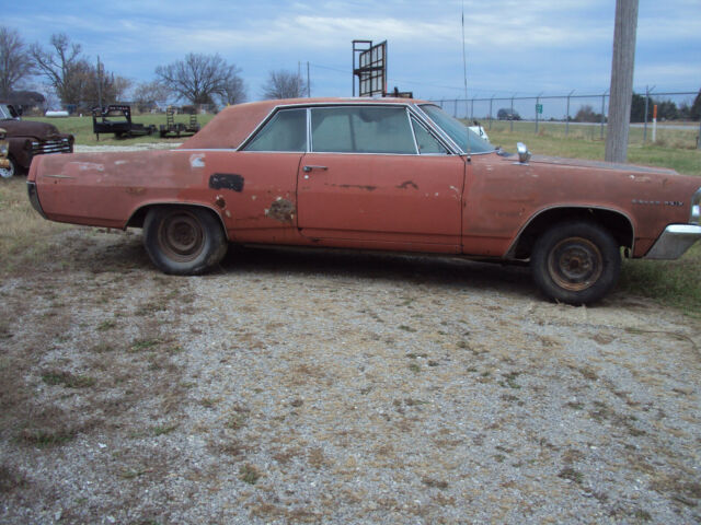 Pontiac Grand Prix 1963 image number 25