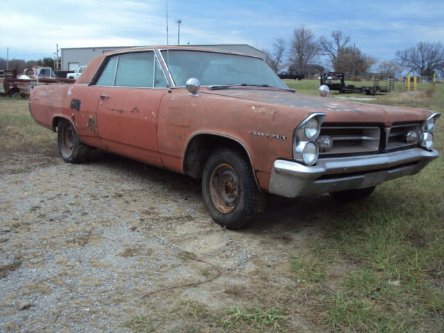 Pontiac Grand Prix 1963 image number 6