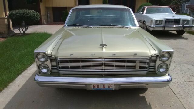 Ford Galaxie 1965 image number 26