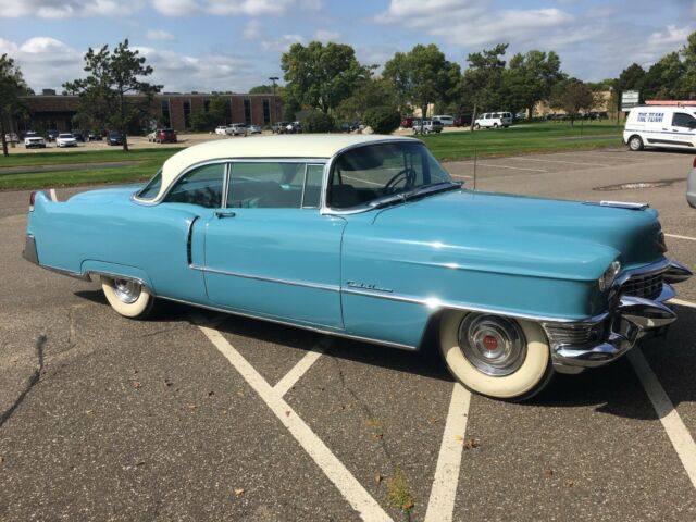 Cadillac Series 62 1955 image number 9