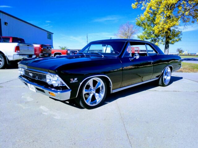 Chevrolet Chevelle 1966 image number 10