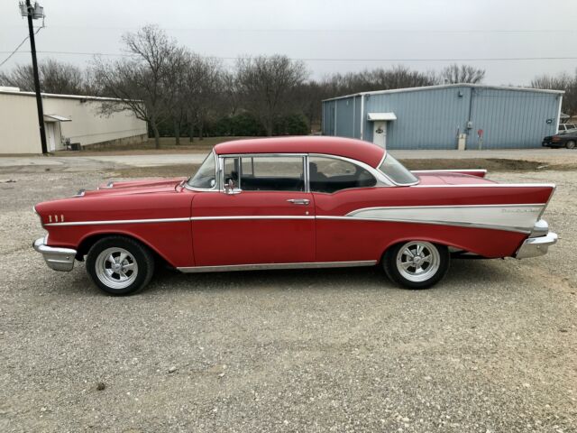 Chevrolet Bel Air/150/210 1957 image number 1