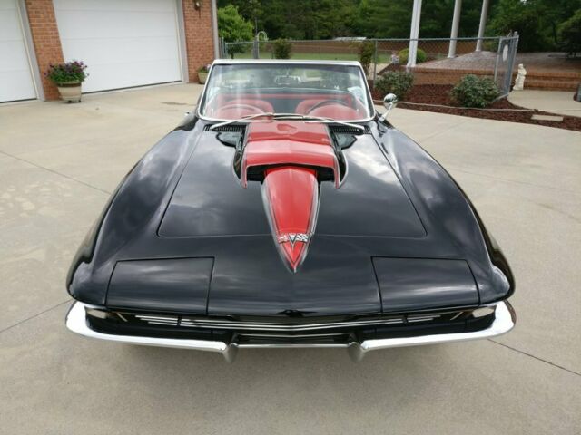 Chevrolet Corvette 1964 image number 29