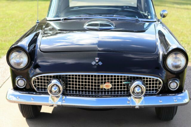 Ford Thunderbird 1955 image number 28