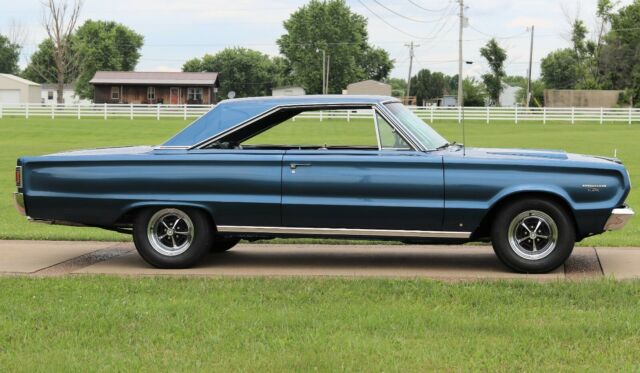 Plymouth GTX 1967 image number 33