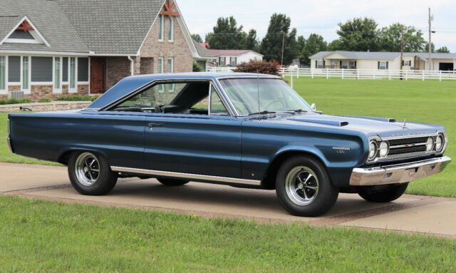 Plymouth GTX 1967 image number 8