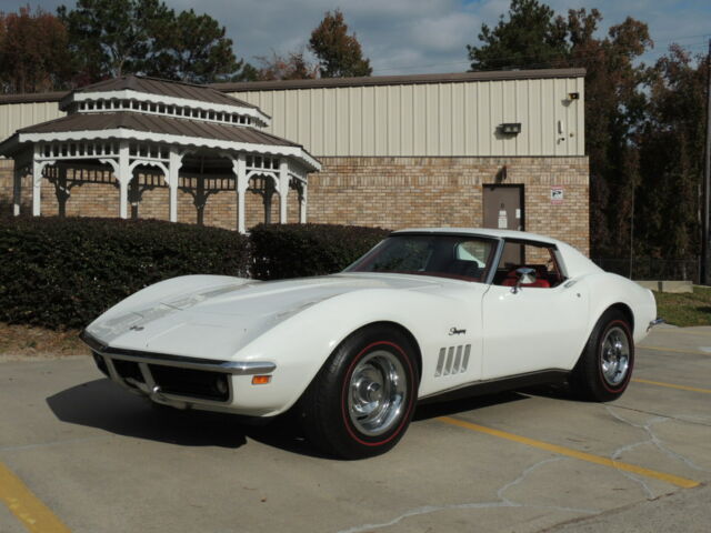 Chevrolet Corvette 1969 image number 24