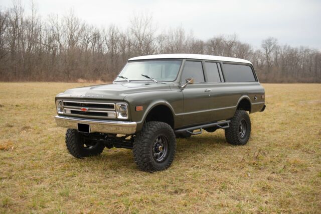 Chevrolet Suburban 1972 image number 32