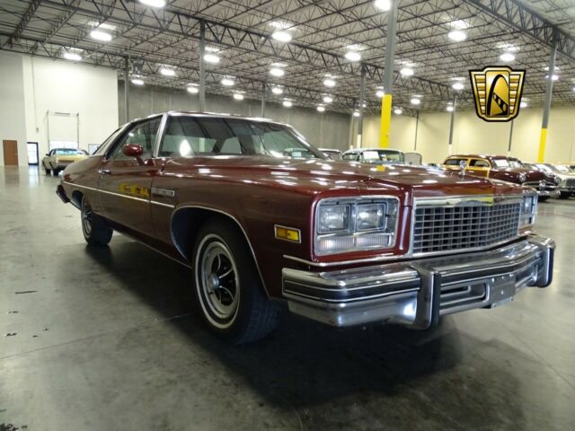 Buick LeSabre 1976 image number 17