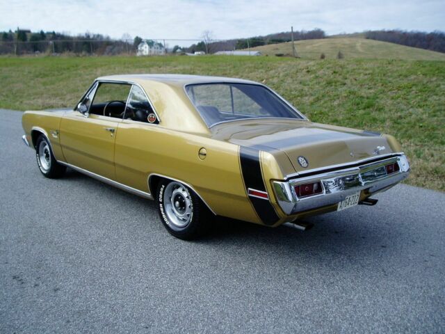 Plymouth Scamp 1971 image number 1