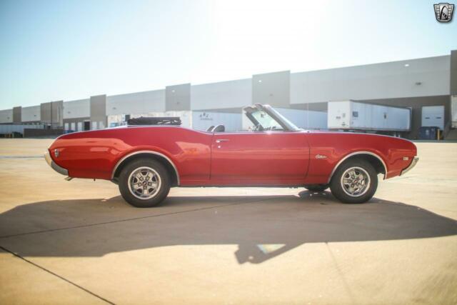 Oldsmobile Cutlass 1969 image number 21