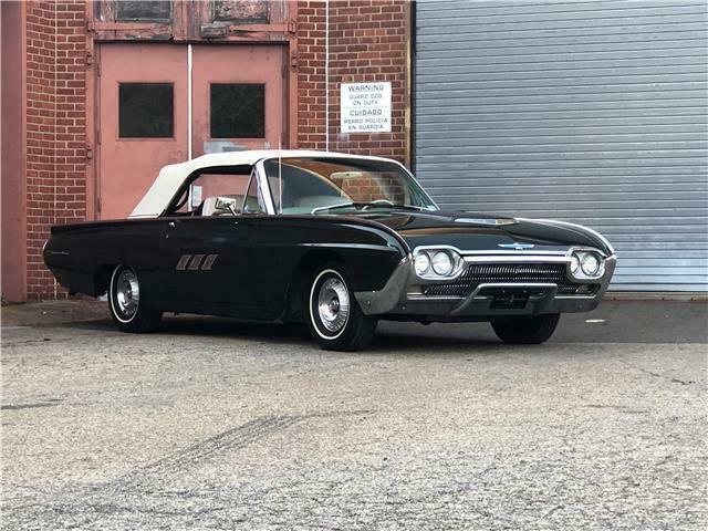 Ford Thunderbird 1963 image number 28