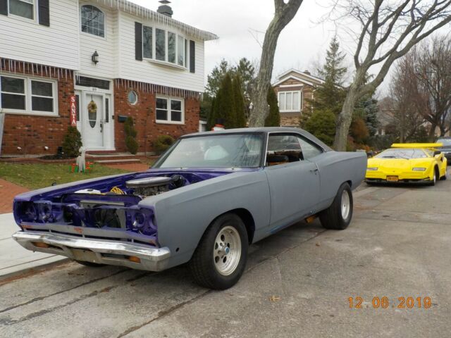 Plymouth Road Runner 1968 image number 26