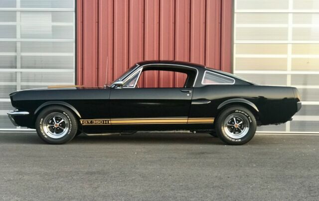 Ford Mustang 1966 image number 1