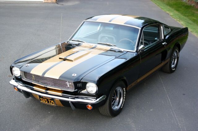 Ford Mustang 1966 image number 28