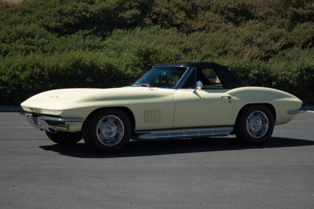 Chevrolet Corvette 1967 image number 27