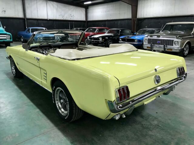 Ford Mustang 1966 image number 2