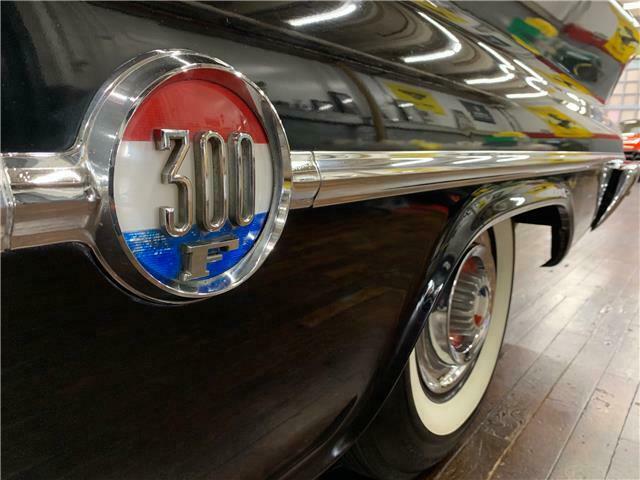 Chrysler 300F 1960 image number 35