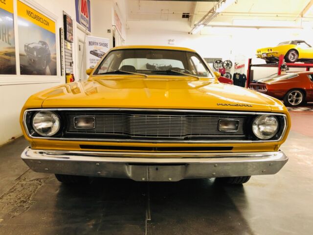 Plymouth Duster 1971 image number 34